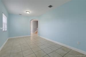 385 NE 37th Pl, Homestead, FL 33033, Sold 06/07/21