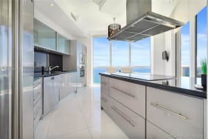 Trump Royale, 18201 Collins Ave, Sunny Isles Beach, FL 33160, Sold 03/11/22