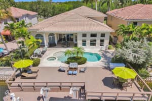 1008 Sanibel Dr, Hollywood, FL 33019, Sold 05/25/21