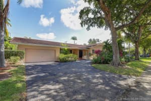 121 E Sunrise Ave, Coral Gables, FL 33133, Sold 06/07/21
