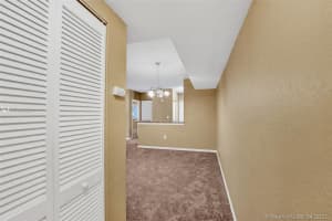 2548 Centergate Dr, Miramar, FL 33025, Sold 07/29/21