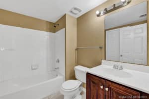 2548 Centergate Dr, Miramar, FL 33025, Sold 07/29/21