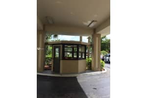 800 NE 195th St, Miami, FL 33179, Sold 06/11/21