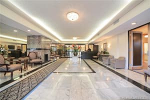 800 NE 195th St, Miami, FL 33179, Sold 06/11/21