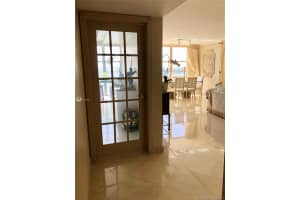 1915 Brickell Ave APT C1008, Miami, FL 33129, Sold 12/29/21