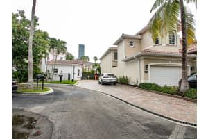 19483 38th Ct, Golden Beach, FL 33160, Sold 11/26/21