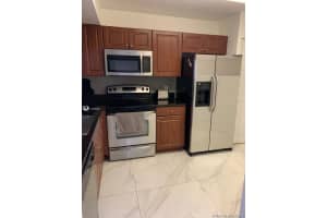 10010 NW 44th Terrace, Doral, FL 33178, Sold 04/29/21