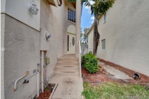 10261 NW 7th St, Coral Springs, FL 33071, Sold 07/23/21