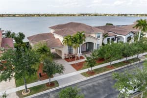 19029 SW 24th St, Miramar, FL 33029, Sold 09/30/21