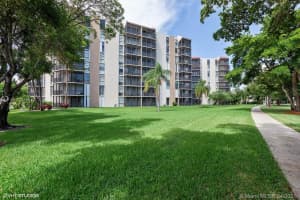 3101 N Country Club Dr, Aventura, FL 33180, Sold 07/29/21