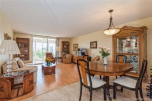 314 SE 10th St, Dania Beach, FL 33004, Sold 06/15/21