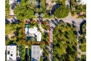 2560 Sunset Dr, Miami Beach, FL 33140, Sold 12/29/21