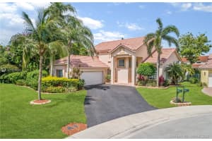 1025 Laguna Springs Dr, Weston, FL 33326, Sold 06/24/21