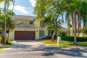 15014 SW 10th St, Sunrise, FL 33326, Sold 06/17/21