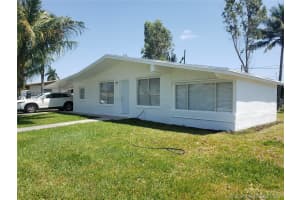 20421 NW 26th Ct, Miami Gardens, FL 33056, Sold 05/19/21