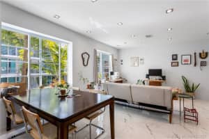 1460 Ocean Dr, Miami Beach, FL 33139, Sold 02/28/22