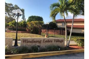 9915 NW 9th St Cir, Miami, FL 33172, Sold 07/02/21