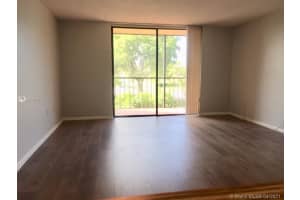 8075 SW 107th Ave, Miami, FL 33173, Sold 05/26/21