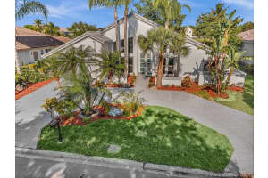4255 NW 64th Ave, Coral Springs, FL 33067, Sold 06/03/21