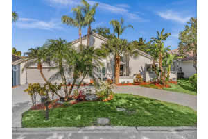 4255 NW 64th Ave, Coral Springs, FL 33067, Sold 06/03/21