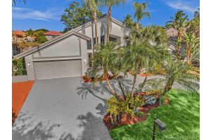 4255 NW 64th Ave, Coral Springs, FL 33067, Sold 06/03/21