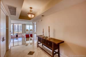791 Crandon Blvd, Key Biscayne, FL 33149, Sold 06/17/21