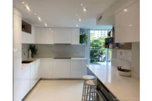 609 Ocean Dr #3h, Key Biscayne, FL 33149, Sold 06/02/21