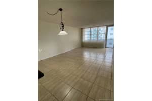 3725 S Ocean Dr, Hollywood, FL 33019, Sold 06/18/21