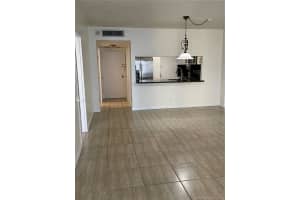 3725 S Ocean Dr, Hollywood, FL 33019, Sold 06/18/21