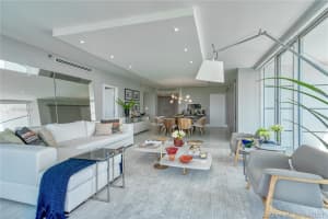 Add Building Entrance, 2127 Brickell Ave, Miami, FL 33129, Sold 07/21/21