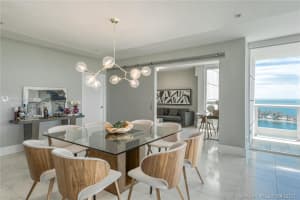 Add Building Entrance, 2127 Brickell Ave, Miami, FL 33129, Sold 07/21/21