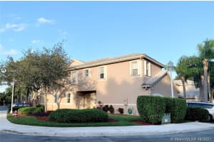 2019 Madeira Dr, Weston, FL 33327, Sold 05/13/21