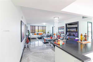 1401 NE Miami Gardens Dr, Miami, FL 33179, Sold 05/27/21