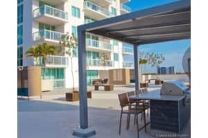 1861 NW S River Dr, Miami, FL 33125, Sold 05/09/22