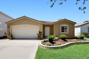10446 SW 24th St, Miramar, FL 33025, Sold 05/21/21