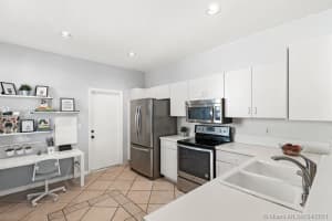 3675 San Simeon Cir, Weston, FL 33331, Sold 05/28/21