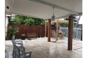 15545 SW 41st Terrace, Miami, FL 33185, Sold 01/31/22