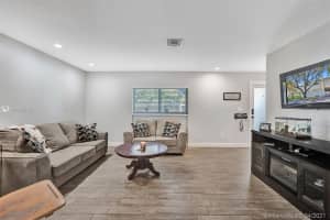 22350 SW 103rd Ct, Cutler Bay, FL 33190, Sold 05/17/21