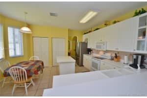 10704 SW 17th Pl, Davie, FL 33324, Sold 05/28/21