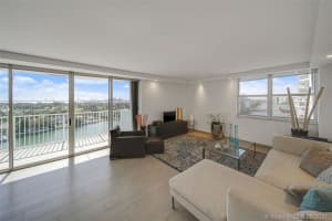 5838 Collins Ave #10a, Miami Beach, FL 33140, Sold 09/07/22