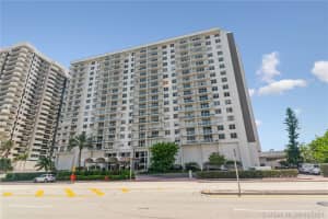5701 Collins Ave, Miami Beach, FL 33140, Sold 07/30/21