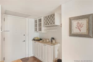 5701 Collins Ave, Miami Beach, FL 33140, Sold 07/30/21