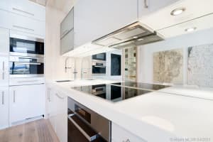 2001 Meridian Ave, Miami Beach, FL 33139, Sold 07/09/21