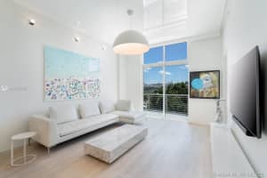 2001 Meridian Ave, Miami Beach, FL 33139, Sold 07/09/21