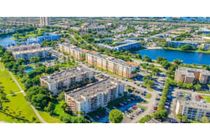 9310 Fontainebleau Blvd, Miami, FL 33172, Sold 01/28/22