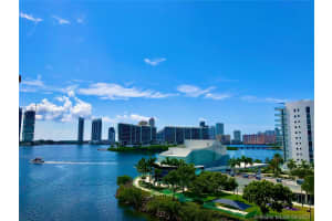 3330 NE 190th St, Aventura, FL 33180, Sold 08/12/21