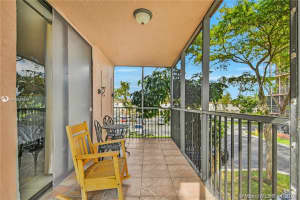 20860 San Simeon Way, Miami, FL 33179, Sold 05/28/21