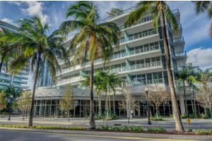 801 South Pointe Dr, Miami Beach, FL 33139, Sold 09/07/22