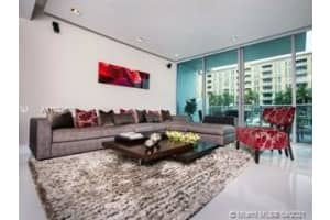 2950 NE 188th St, Miami, FL 33180, Sold 07/16/21