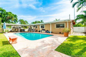 21000 NE 26th Ave, Miami, FL 33180, Sold 06/04/21
